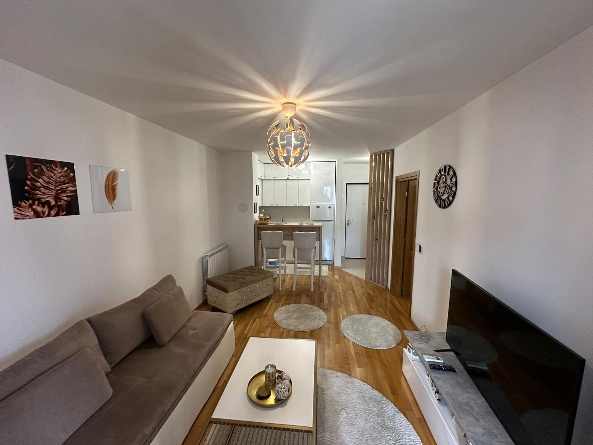 Prestige Bulevar Apartment